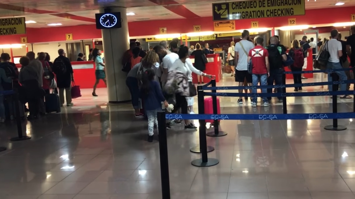 Más de 230 cubanos acudieron a visas falsas