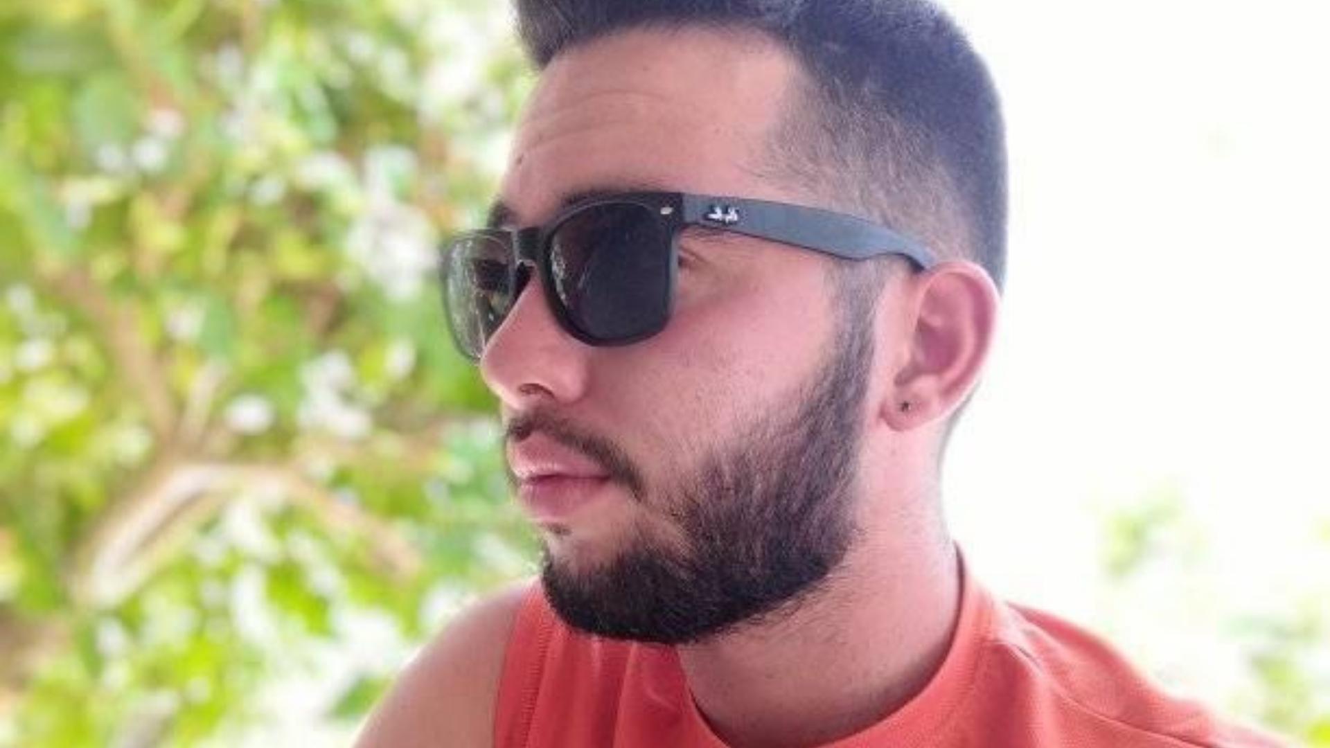 Denuncian violenta detención por cacerolazo